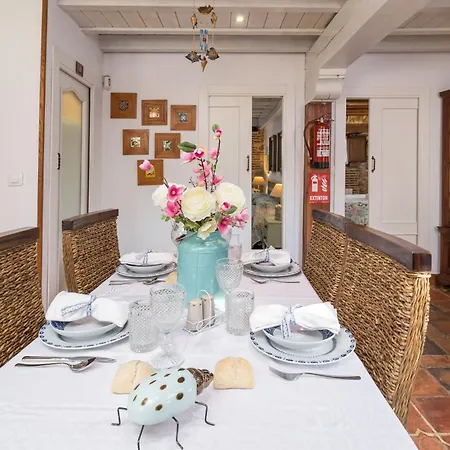 Casa Comillas * Ceceno