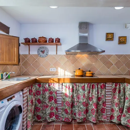 Casa Comillas * Ceceno