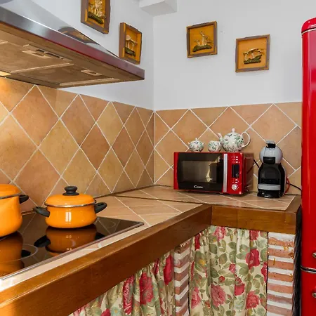 Casa Comillas * Ceceno