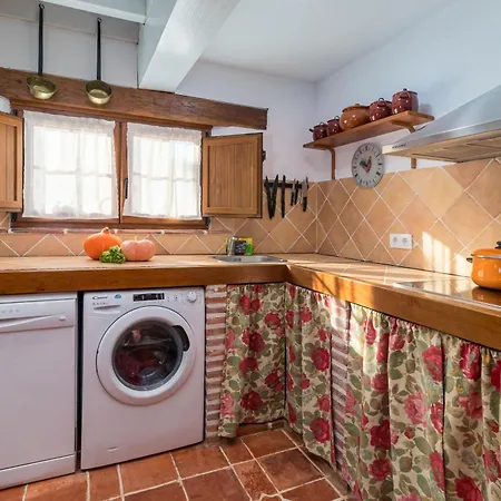 Casa Comillas * Ceceno