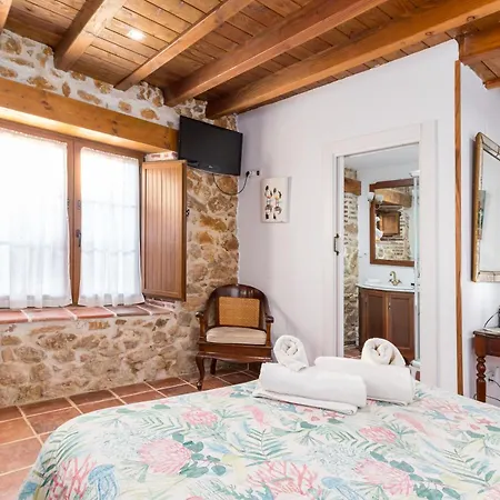 Casa Comillas Holiday home Ceceno