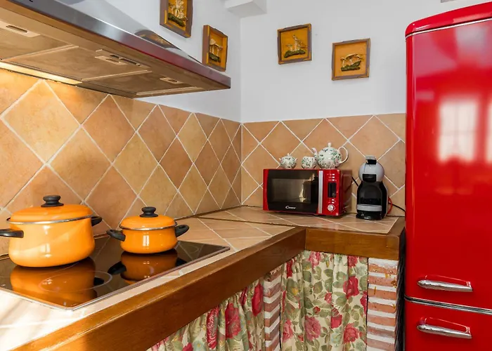 Casa Comillas * Ceceno